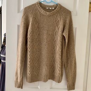 UNIQLO Cable knit long sleeve sweater